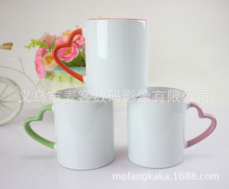 心把边彩杯桃心把热转印杯批发涂层影像杯定制广告LOGO空白马克杯
