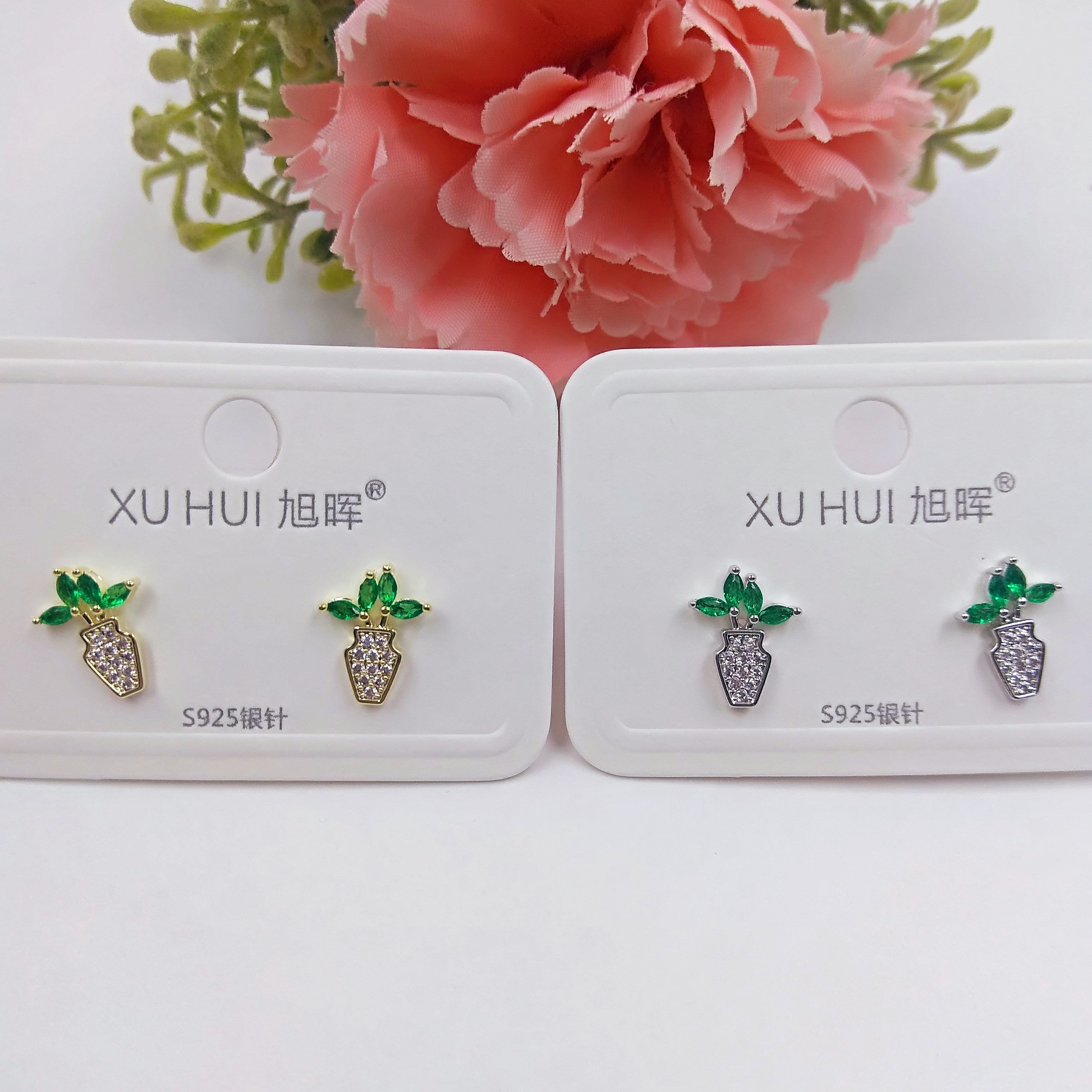 S925银针 花瓶小耳钉 铜镀真金镶4A锆石 简约时尚高品质饰品