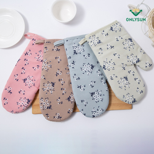 Factory Direct Baking Microwave Oven Gloves Oven Baking Heat Insulation Anti-Scald Gloves Floral Printing Mat Set 