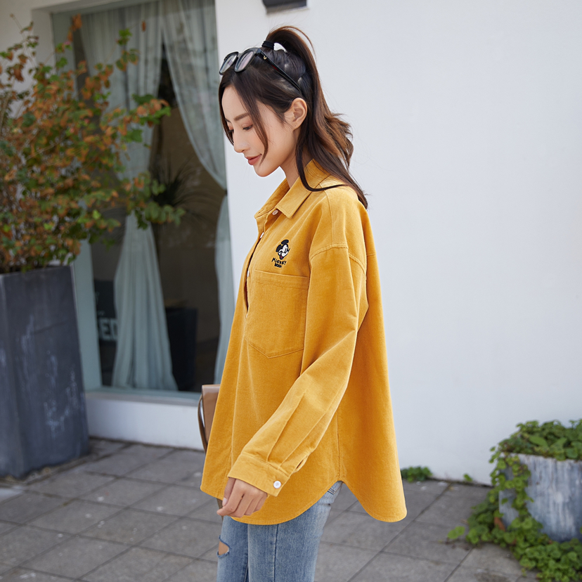 灯芯绒衬衫女设计感小众春款2020新款百搭长袖衬衣复古港味上衣款