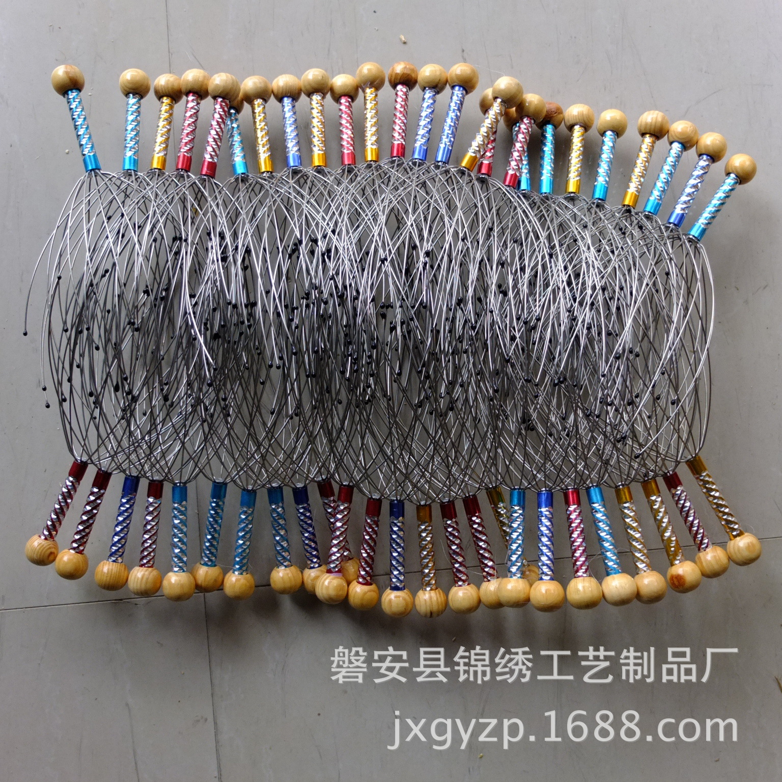 厂家直销 八爪鱼头部按摩器 刻花钢丝头摩 头皮抓痒头挠