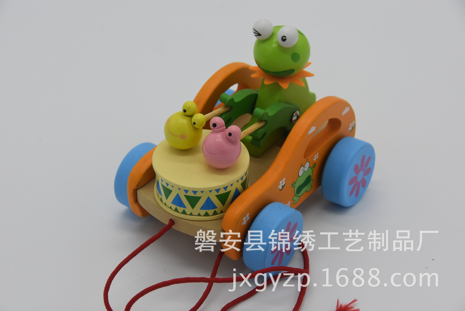 厂家直销 木制青蛙拉车 青蛙打鼓拉线车 木制卡通拉线玩具