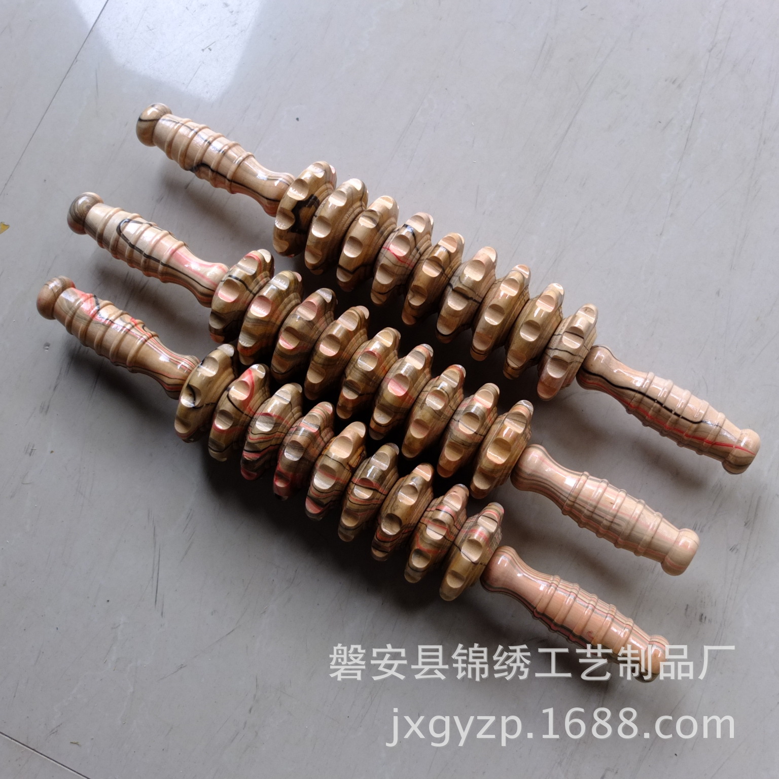 厂家直销 木制滚轮按摩棒 木制九轮按摩棒 背部腹部滚轮按摩