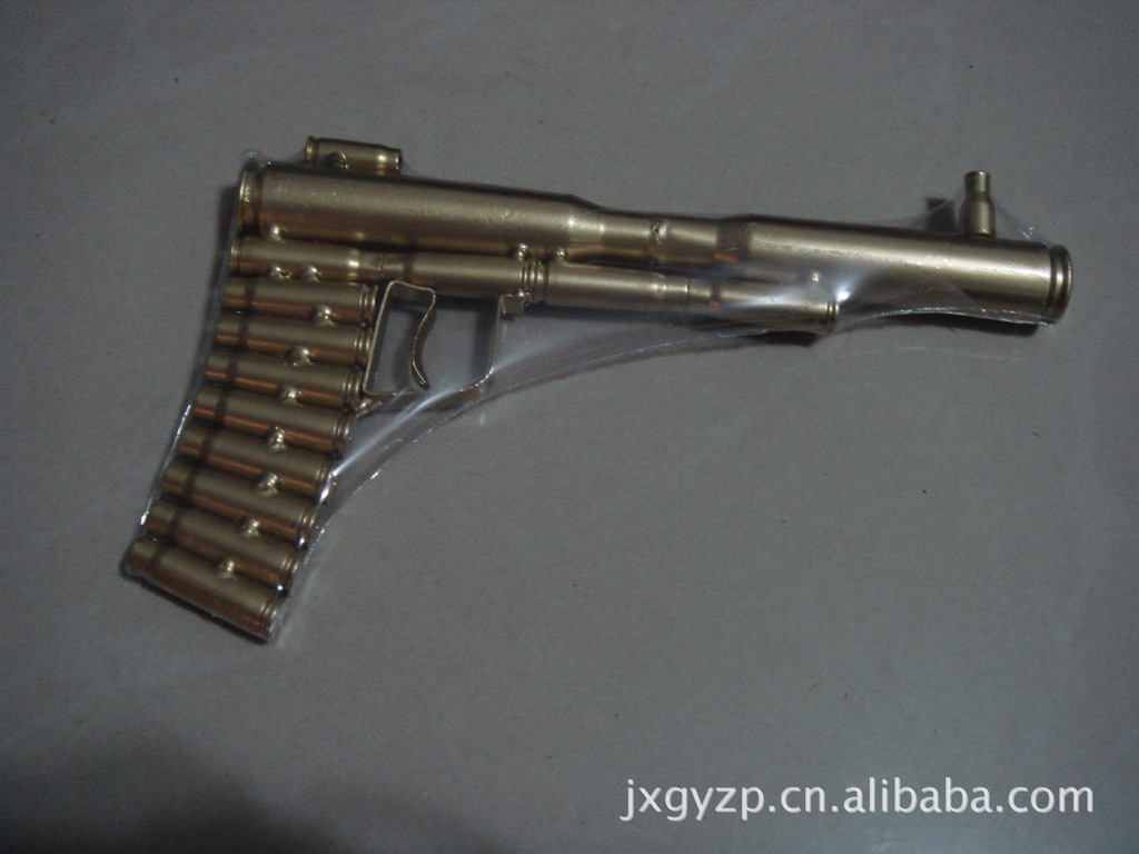 批发供应 弹壳工艺品 弹壳手枪 弹壳模型