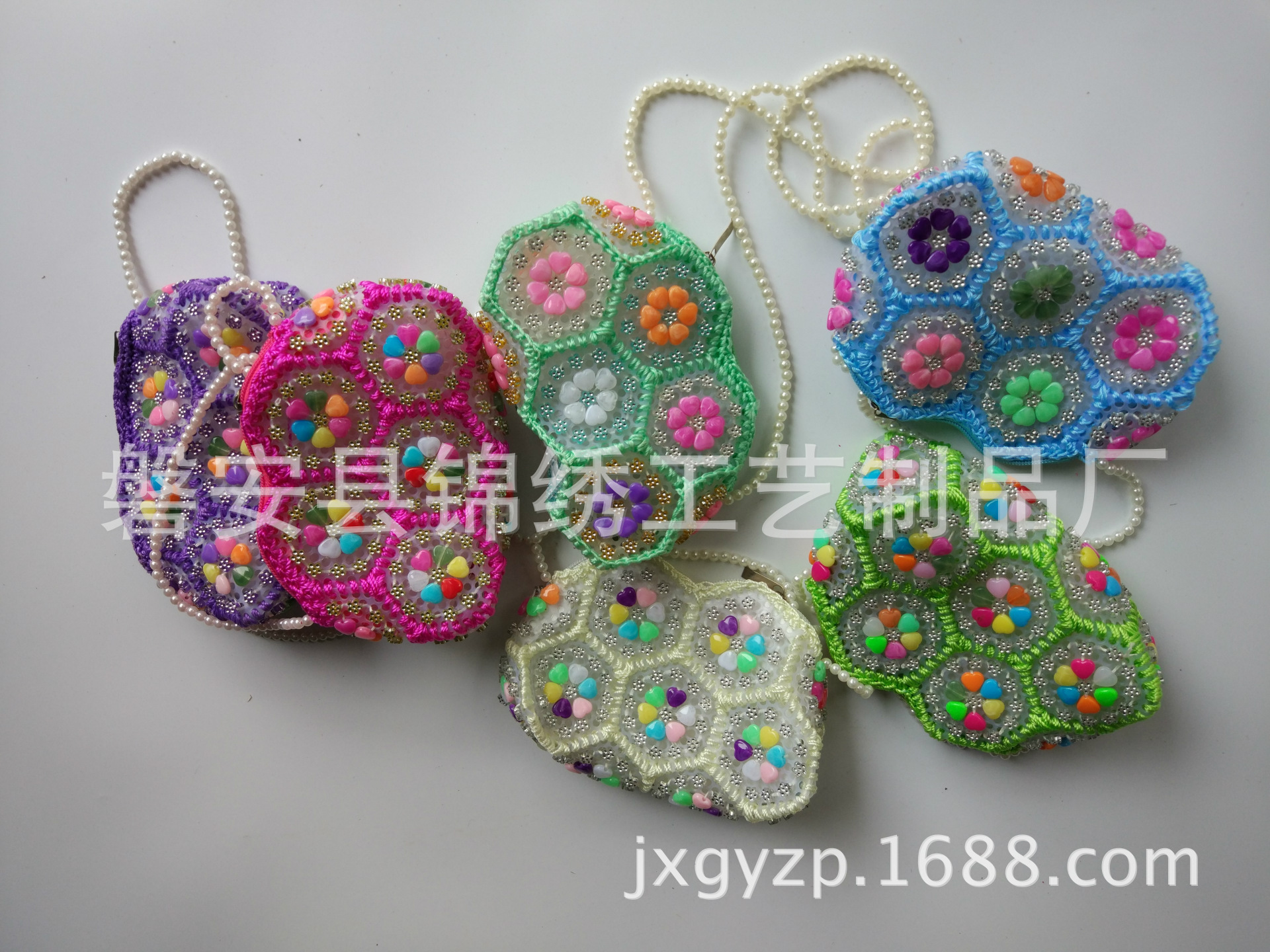 厂家直销 珍珠包 十六片串包 珍珠串包 斜跨包 旅游工艺品