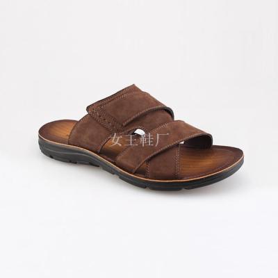 New luxury leather men's footwear and leather metal buckle style sandals for the summer of 2020