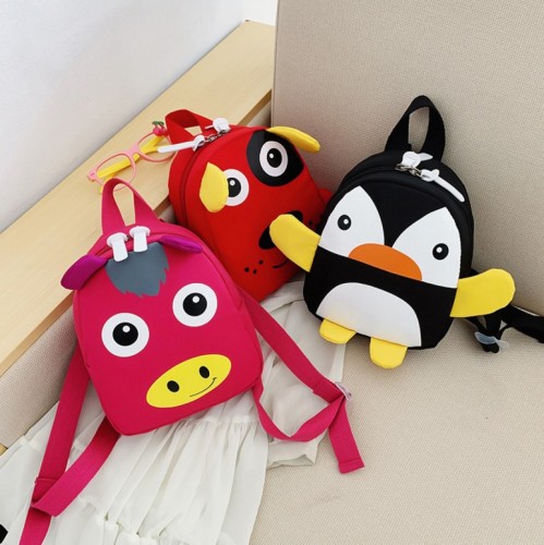 children‘s schoolbag kindergarten cartoon backpack student backpack three-dimensional cartoon animal diving material schoolbag