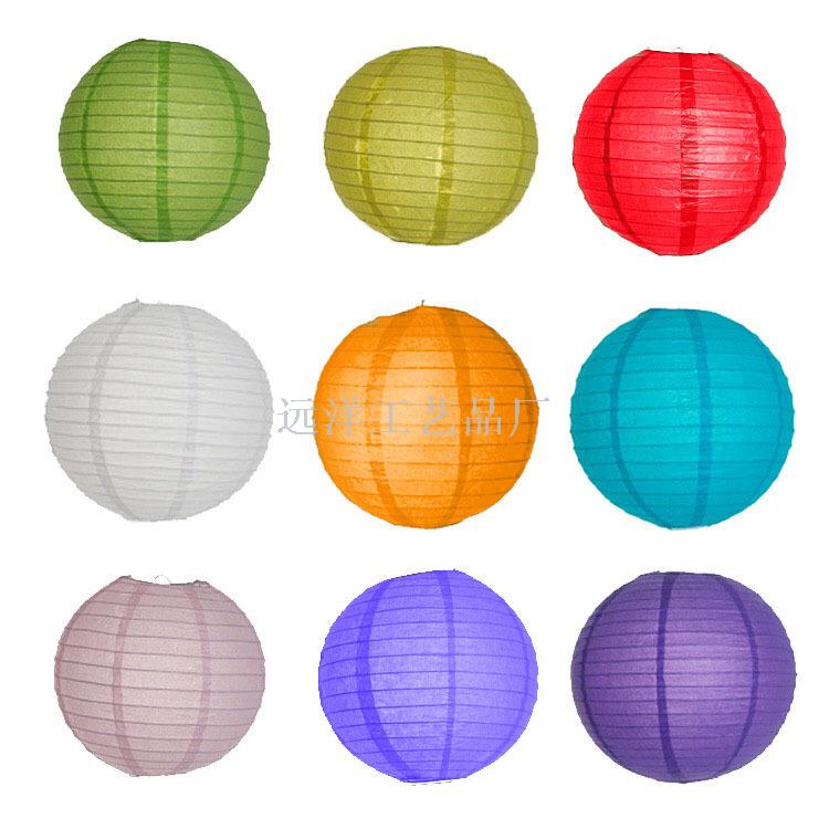 新年装饰白色纸灯笼 发光可折叠圆形婚庆元旦装饰手提灯笼批发