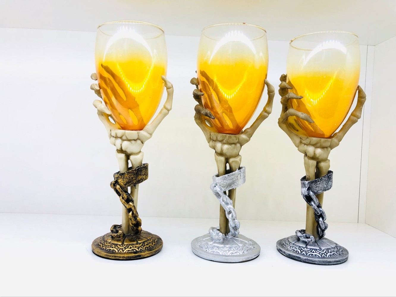 创意骷髅鬼爪玻璃高脚杯 树脂底座骷髅手抓红酒杯子 新品摆件