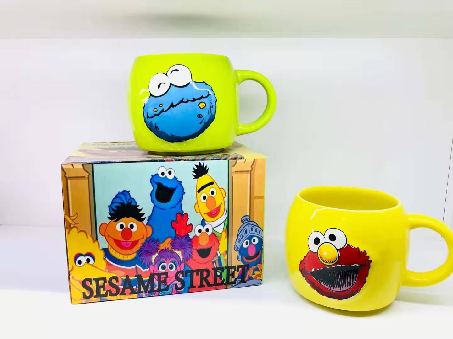 网红芝麻街艾莫水杯 手柄陶瓷杯黄色水杯卡通可爱艾莫图案陶瓷杯