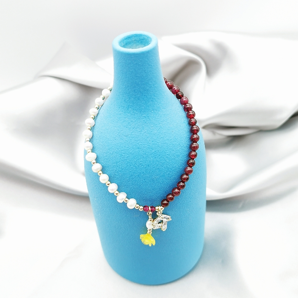 石榴石珍珠手链ins小众设计女冷淡风转运简约气质少女水晶手串