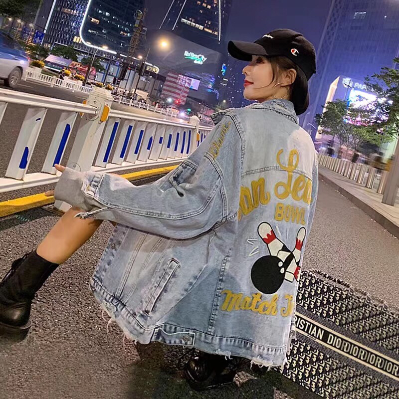 牛仔外套女装大板型宽松学生bf2019春季新款字母刺绣百搭胖MM牛仔