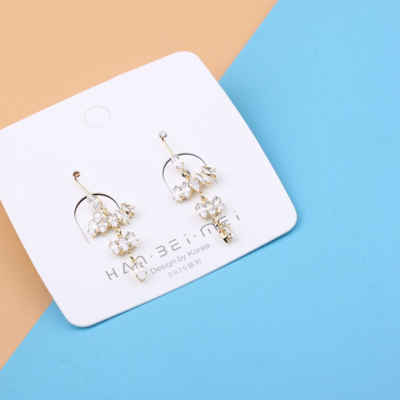 Pudding Station Boutique, trendy and popular long tassel pearl stud earrings, feminine charm earrings, and exaggerated and unique earrings pic 24
