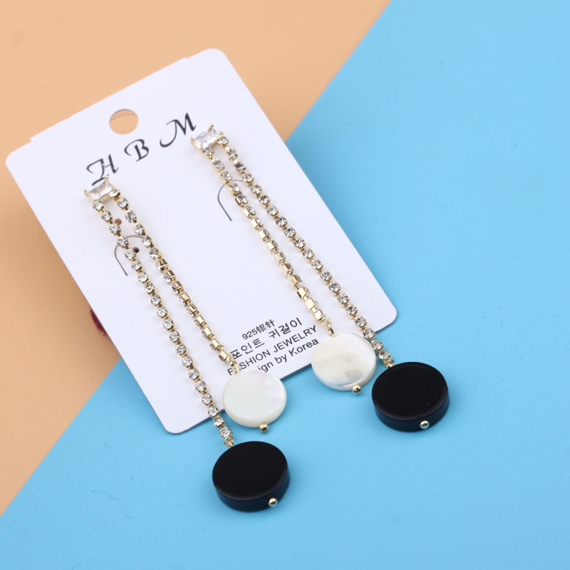 Pudding Station Boutique, trendy and popular long tassel pearl stud earrings, feminine charm earrings, and exaggerated and unique earrings pic 35