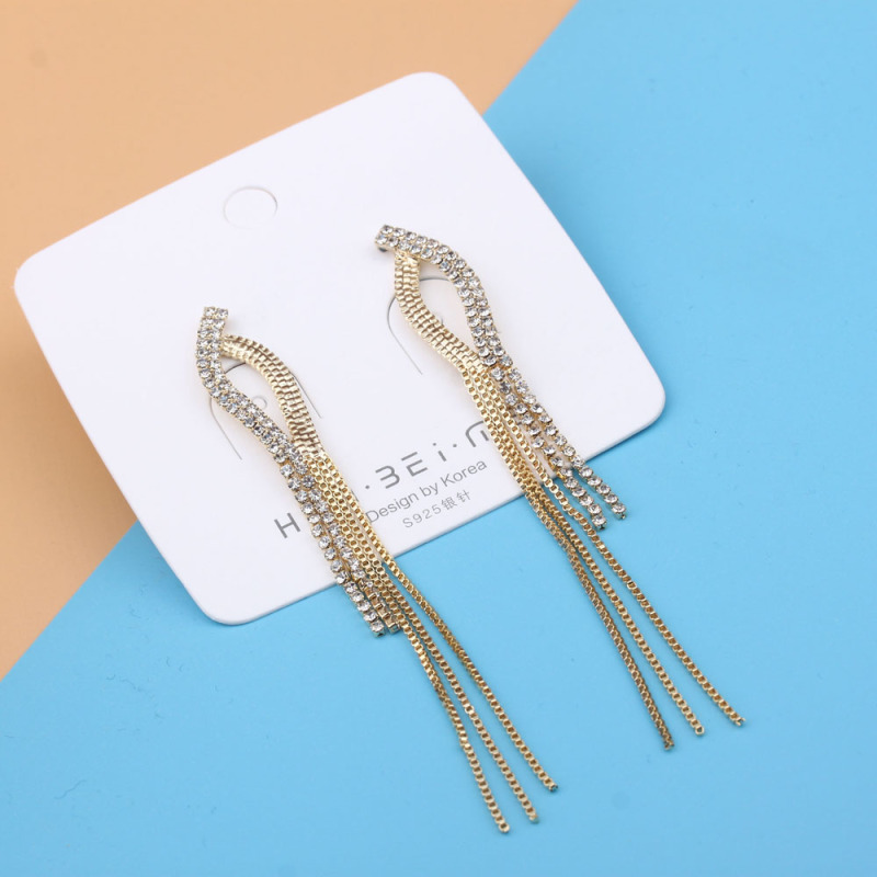 Pudding Station Boutique, trendy and popular long tassel pearl stud earrings, feminine charm earrings, and exaggerated and unique earrings pic 31