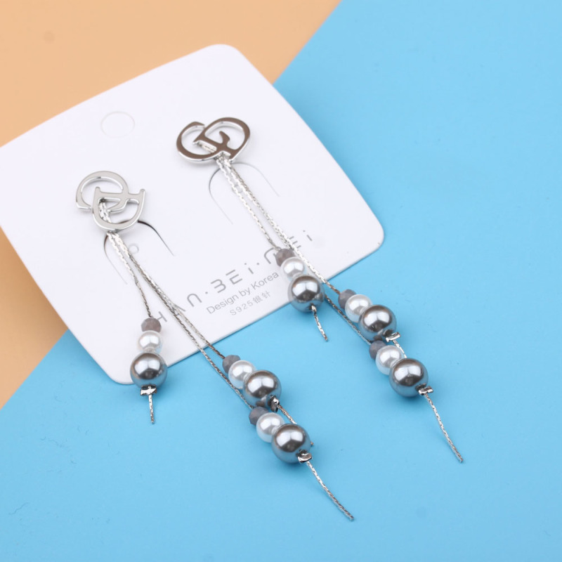 Pudding Station Boutique, trendy and popular long tassel pearl stud earrings, feminine charm earrings, and exaggerated and unique earrings pic 25