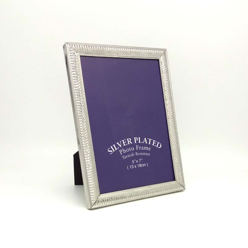 简约大方不锈钢相框/高级摆台相框/摆件