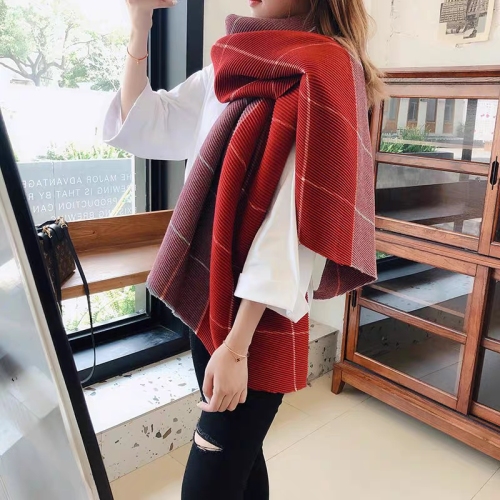 Korean Style Pleated Scarf Women‘s Left and Right Color Matching Large Plaid Autumn and Winter Scarf Versatile Scarf Thick Warm Scarf