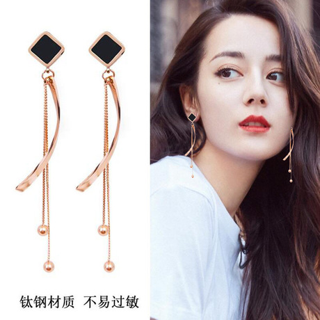 S925银针防过敏钛钢菱形方块圆形四叶草黑天鹅蝴蝶流苏长款耳环女