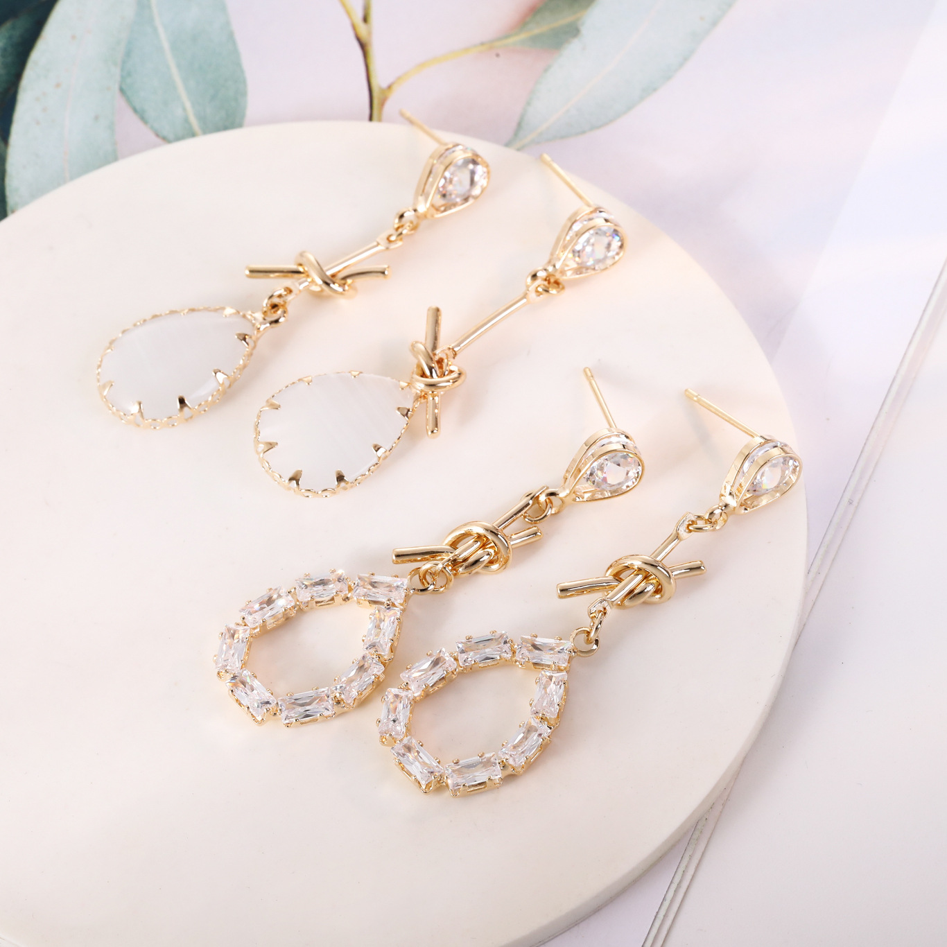 2020韩版小众网红耳坠中长款仿猫眼耳环百搭新款耳饰品厂家批发