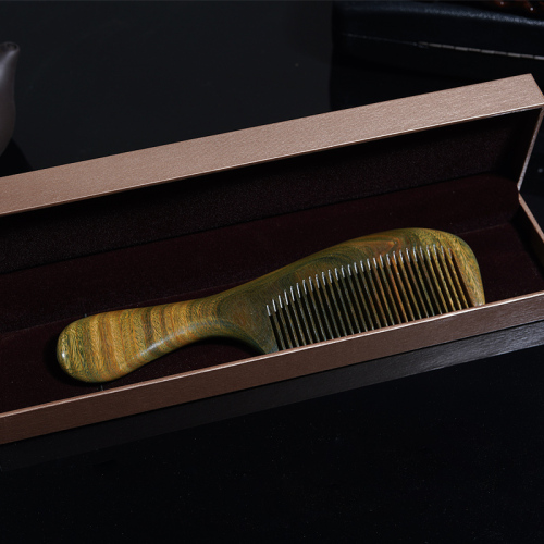 Natural Green Sandalwood Boutique Wooden Comb Long Handle with High-End Jewelry Box Wooden Comb Anti-Static Hair Loss Lettering 