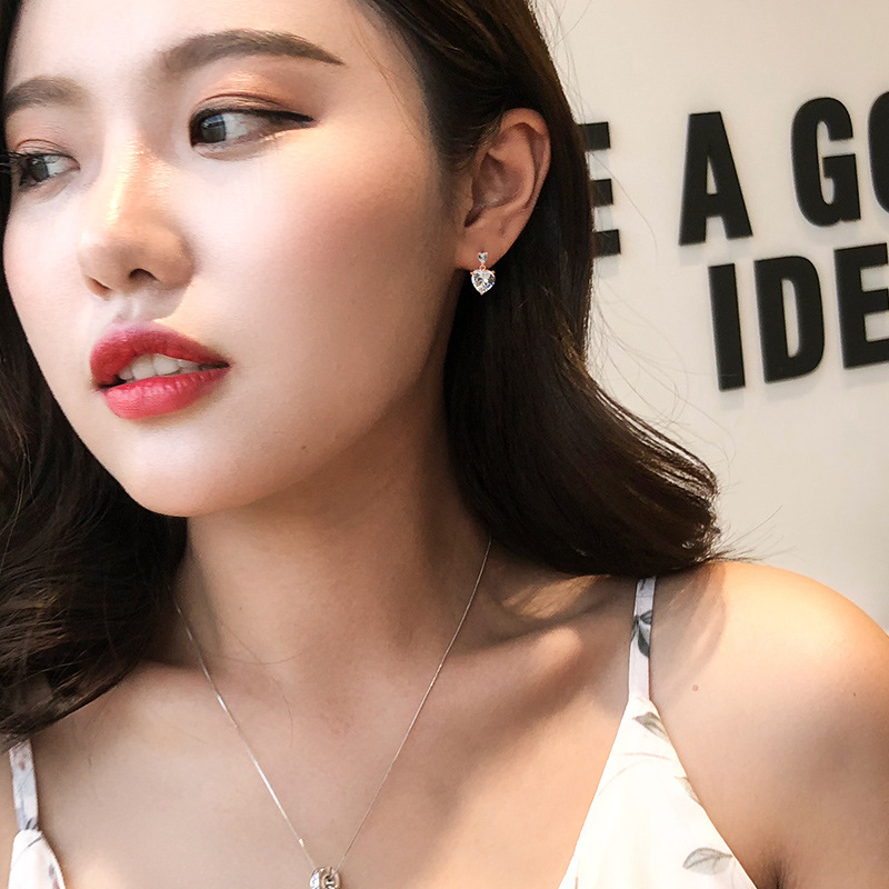 S925银针不易过敏韩版优雅气质耳钉时尚心形夸张耳环流苏耳钉批发