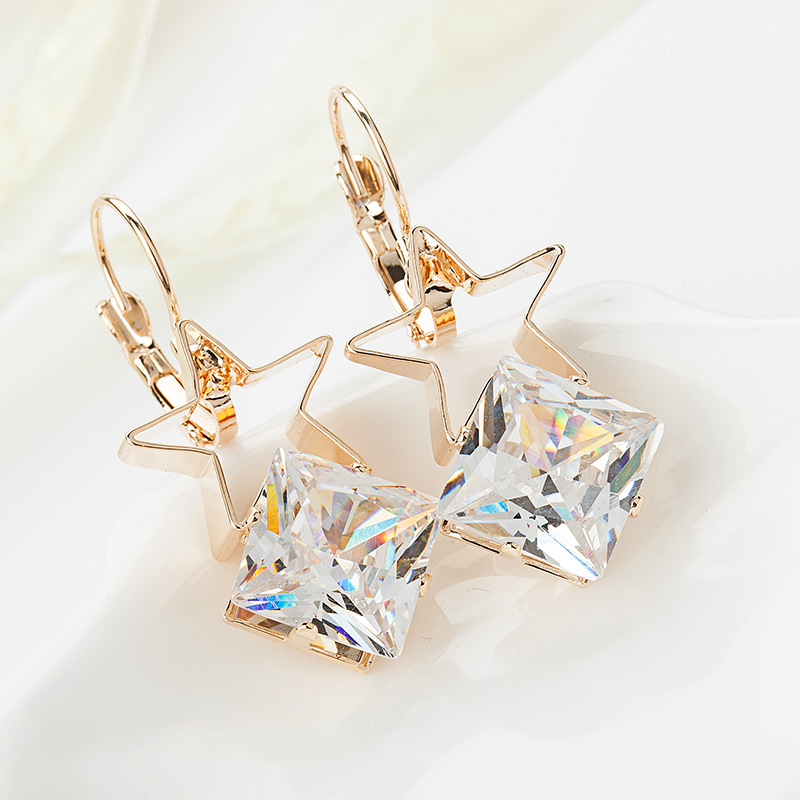 日韩气质水钻小耳钉女士甜美简约五角星可爱耳坠小饰品厂家批发