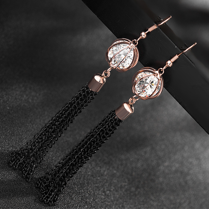 时尚耳环长款可爱气质甜美韩版耳坠简约防过敏耳钉厂家直销批发