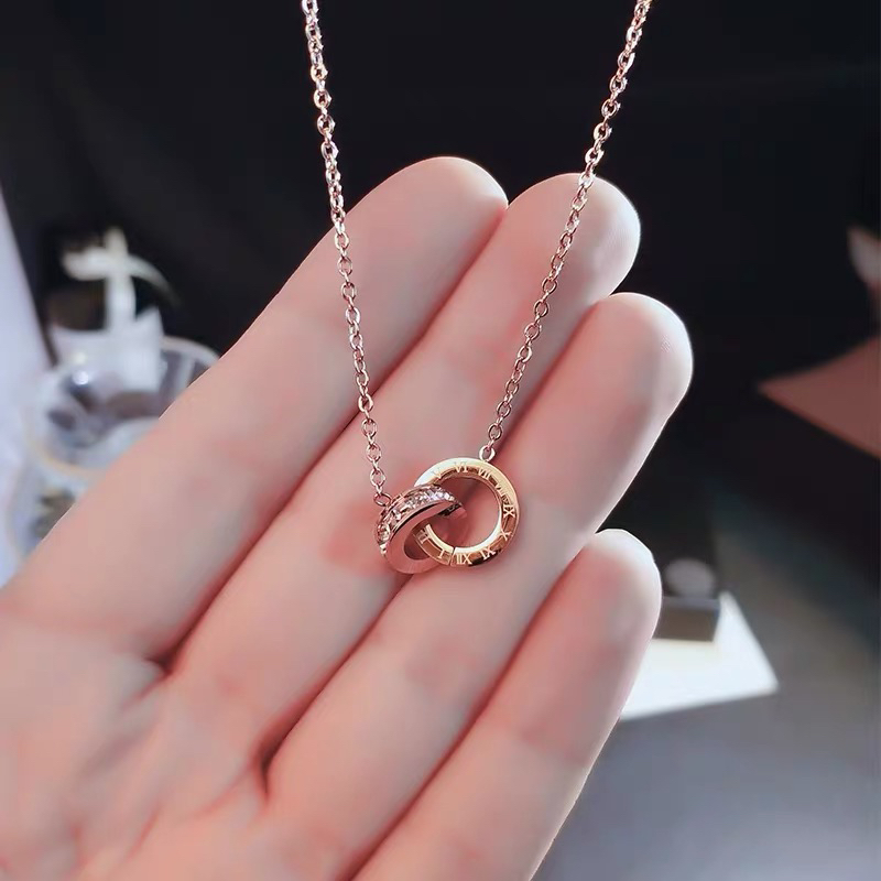 钛钢项链女不掉色网红潮玫瑰金锁骨链罗马数字简约冷淡风ins吊坠
