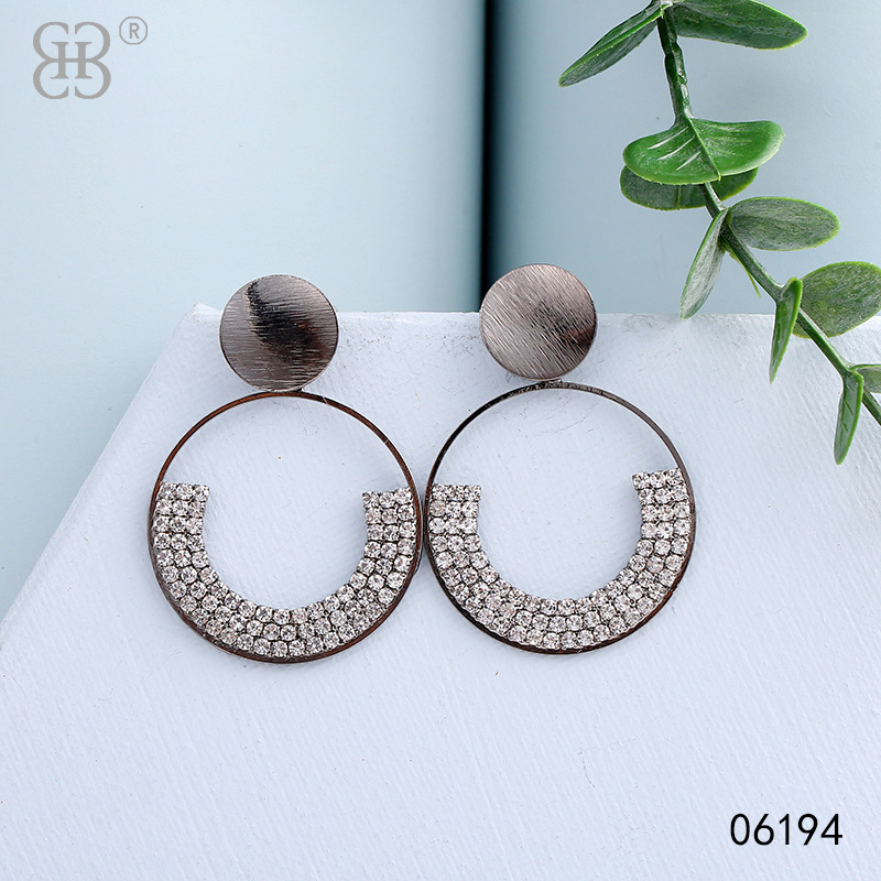 轻奢链条流苏耳环简约气质镶钻耳饰长款时尚百搭耳钉水钻耳坠批发