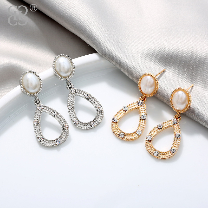 批发新款时尚合金耳钉 简约优雅小清新饰品 个性创意耳饰厂家直销