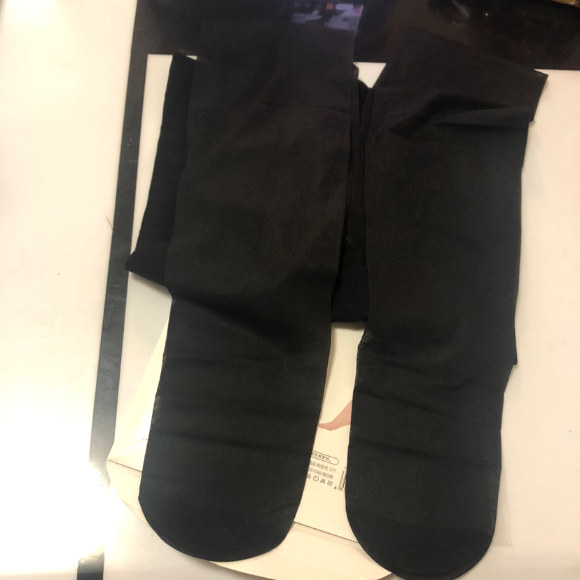 The 11-degree pineapple socks and double-sided crotch pantyhose from the street stall are delicate, smooth, light and transparent pic 4