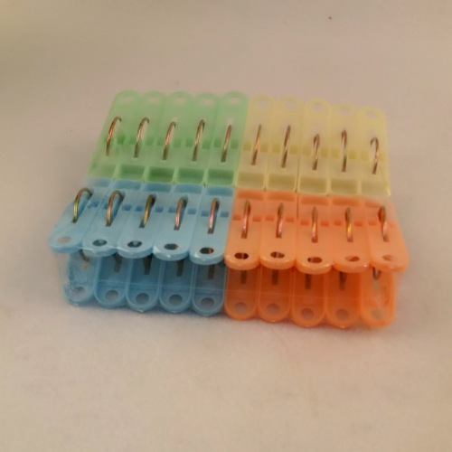 0 PCs Colored Plastic Clip Household Clothes Clip Windproof Drying Spring Clip Flat 