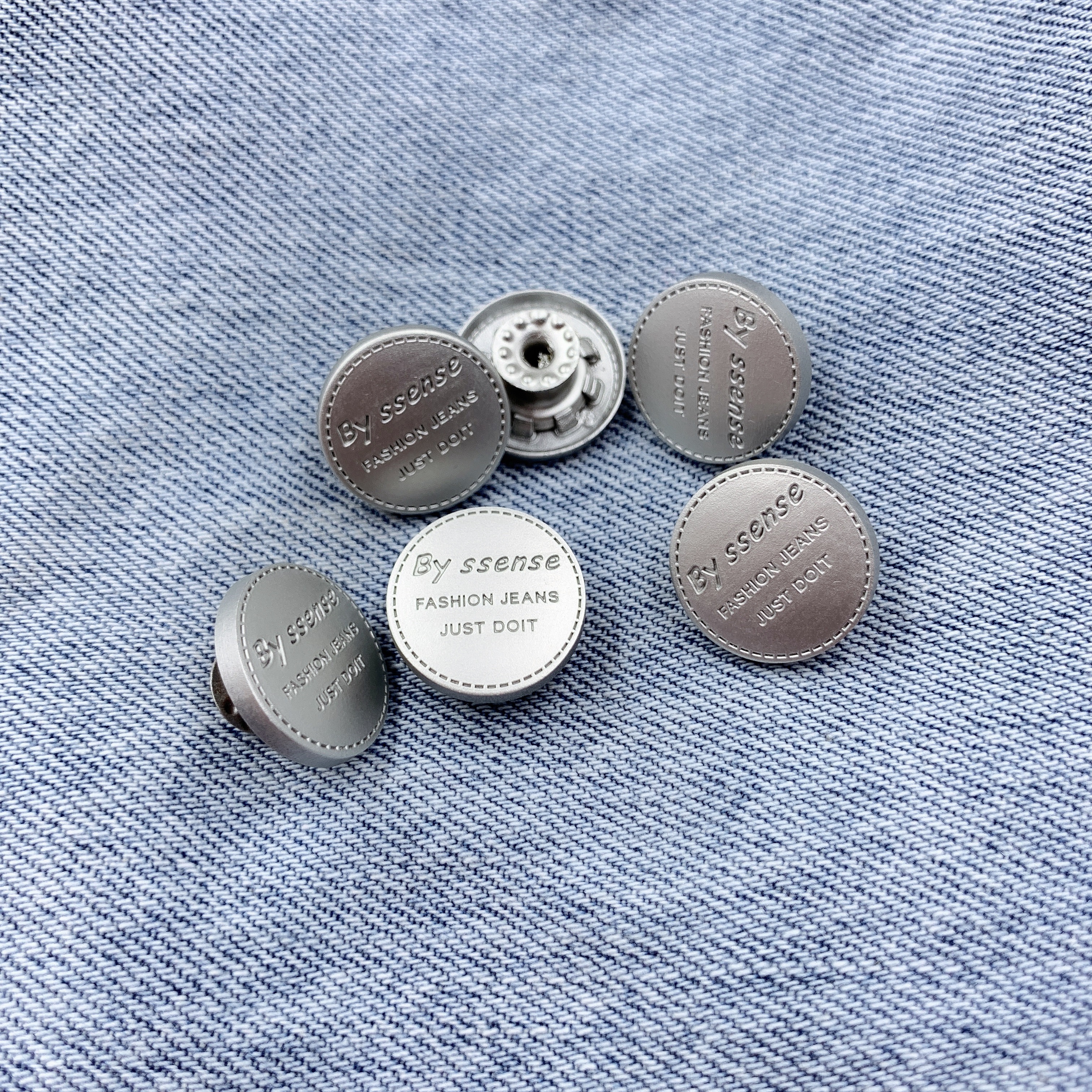 Supply Fine Jeans Button