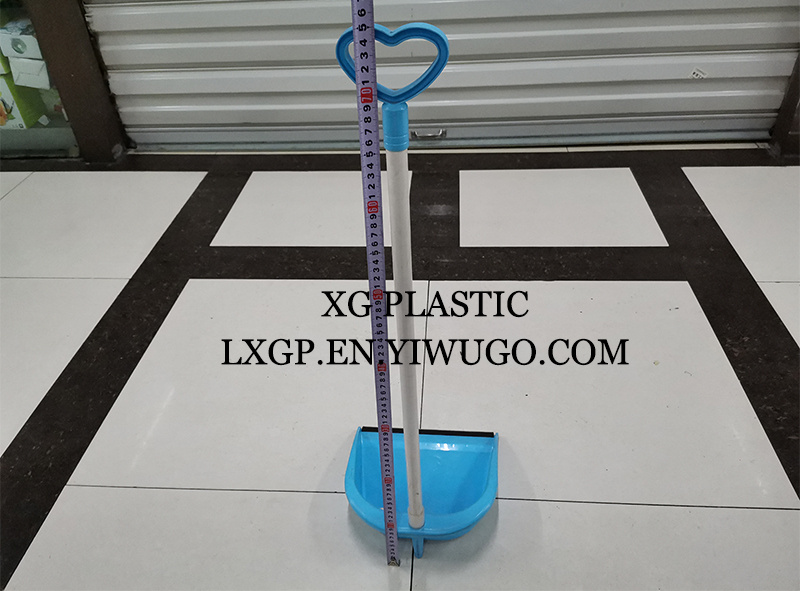 塑料畚斗单个簸箕垃圾铲家用耐用畚斗垃圾斗新料扫地铲糖果色簸箕详情8