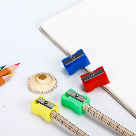 Pencil Sharpener Plastic Cartoon Single Hole School Stationeryfor Kid