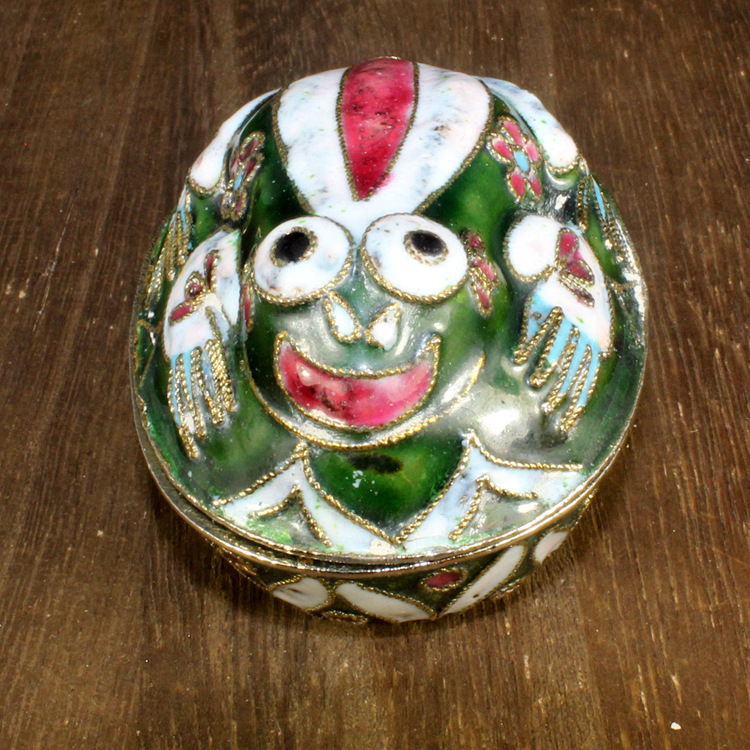 纪念收藏北京景泰蓝外贸库存老货掐丝珐琅花丝工艺青蛙首饰盒