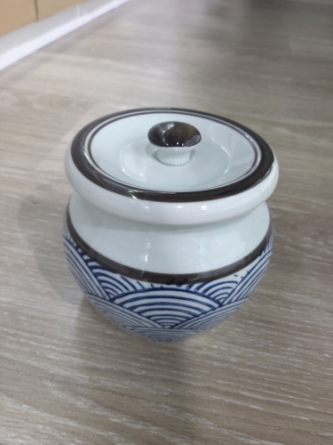 Japanese Style Medium Seasoning Jar
