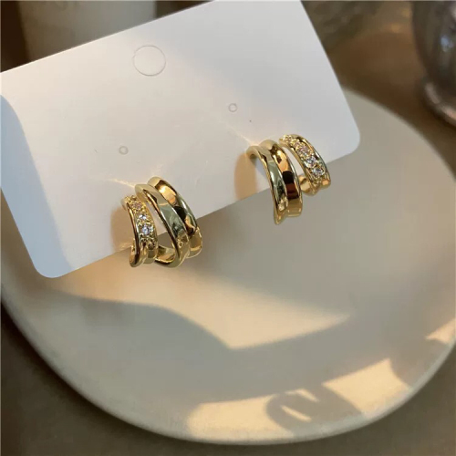online best-selling product korean new earrings 2020 cool personality simple all-match small circle temperament earrings for women