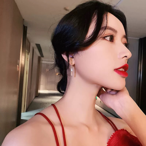 online popular high-grade earrings women‘s fashionable earrings korean internet celebrity temperament long earrings