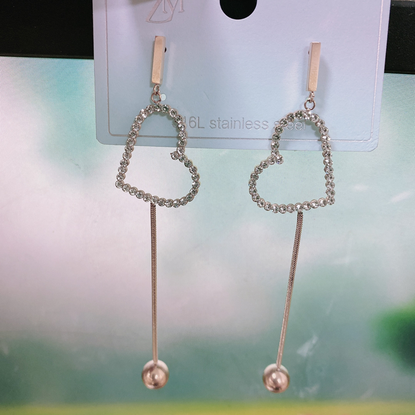 韩国钛钢闪钻爱心耳钉满钻心形耳坠爱心款百搭显瘦时尚潮流韩国款