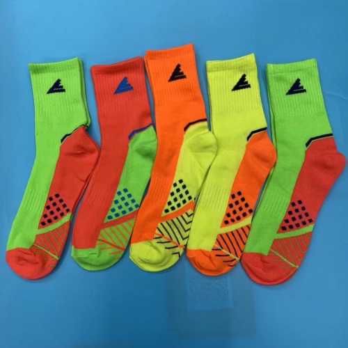 Stall Foreign Trade Men‘s Socks Athletic Socks Fluorescent Color Socks Trendy Socks Lovers‘ Socks