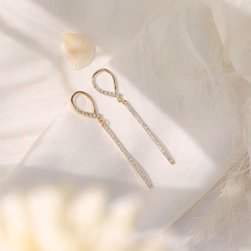 2020 korean new earrings online popular full diamond geometric long earrings women‘s simple temperament face slimming earrings
