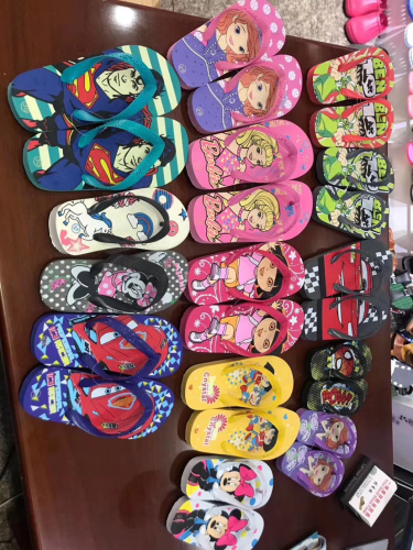 factory direct wholesale spot flip flops for boys and girls low price
