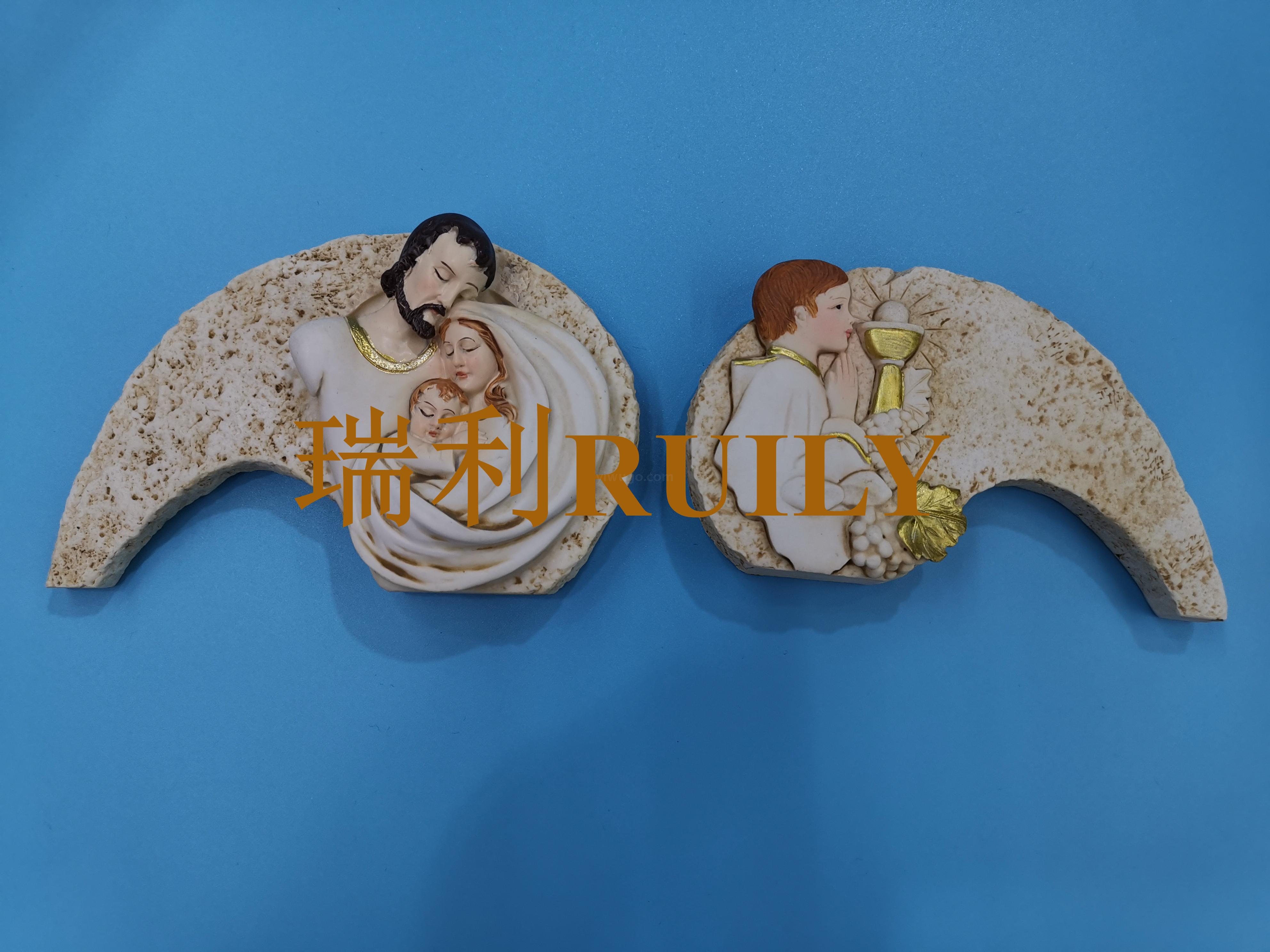 宗教树脂工艺品 基督教用品小家庭小耶苏心形摆件