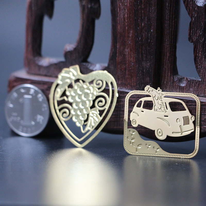 厂家定制迷你金属书签文创产品创意精致学生用品设计黄铜书签