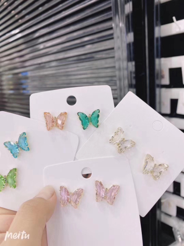 Korean Dongdaemun 14K Real Gold Copper Inlaid Zircon Glass Crystal Butterfly Women Elegant Hot-Selling Earrings Stud Earrings