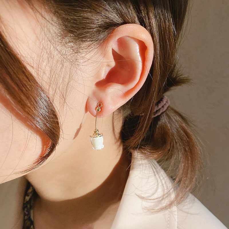 20新款郁金香春夏耳钉银针防过敏网红东大门时尚耳钉耳饰清新批发