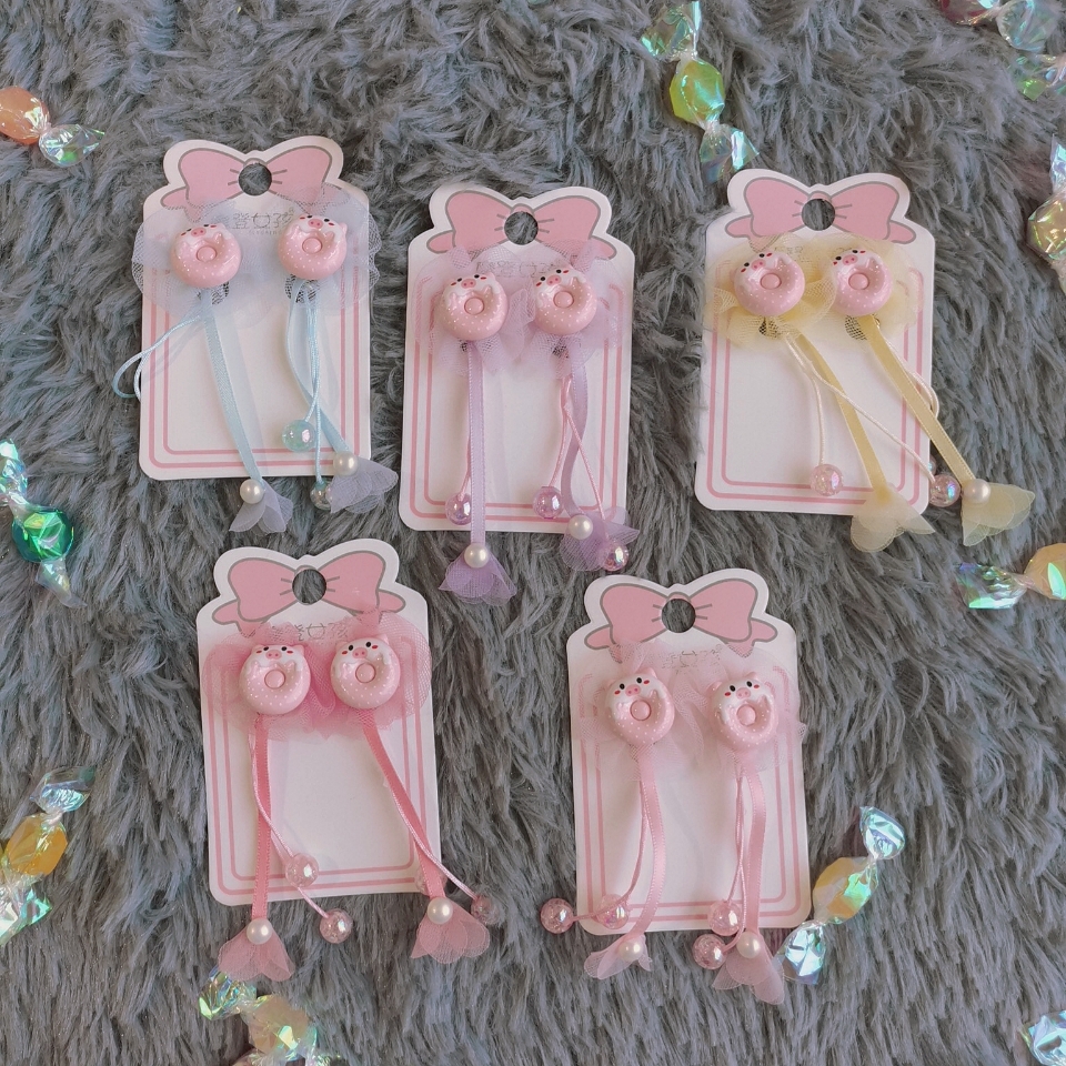 摩登女孩 可爱猪猪甜甜圈带吊坠儿童耳夹 耳饰 单款混色 批发