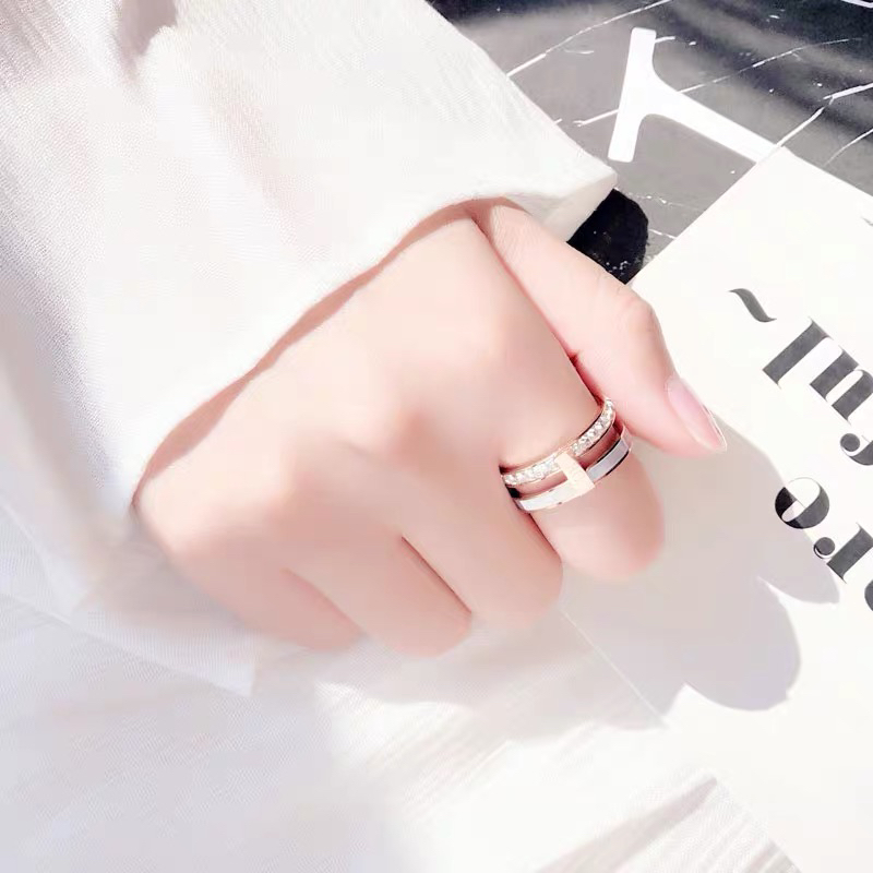 装饰戒指女食指时尚不褪色日韩蹦迪贝母潮人网红学生复古风ins潮